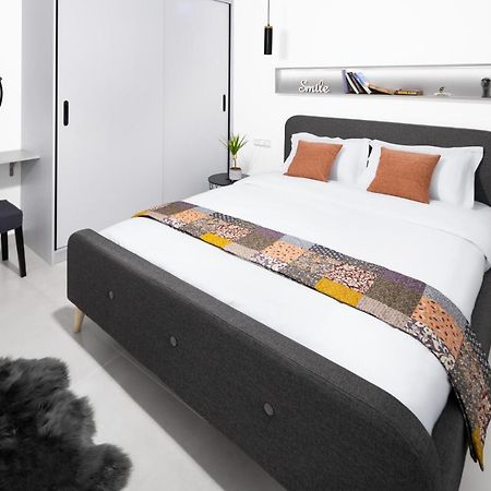 Andos Cozy & Luxury Upgraded Apartments Athens Exterior photo