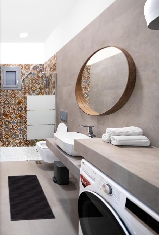 Andos Cozy & Luxury Upgraded Apartments Athens Exterior photo